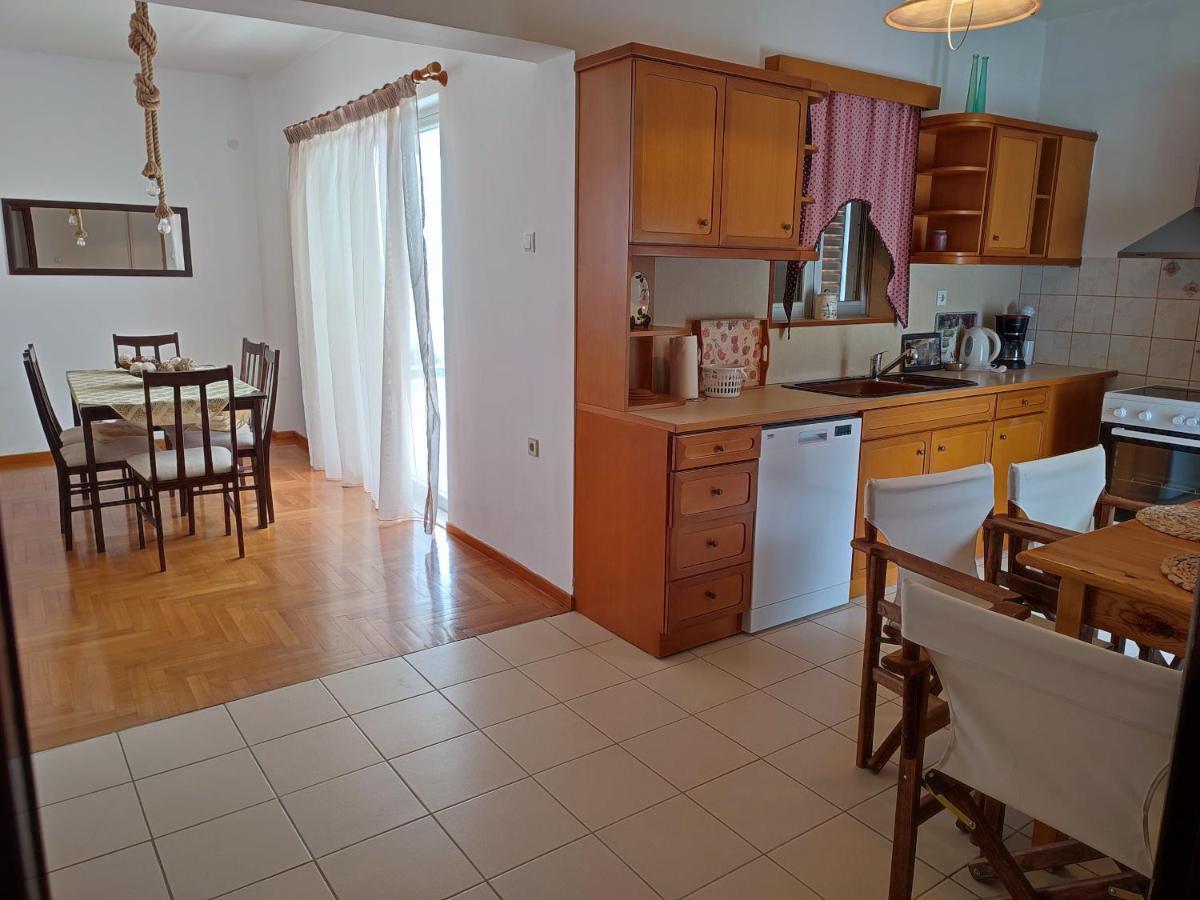 Thea Court Clio & Erato Apartments PalaiónTsiflíkion Dış mekan fotoğraf